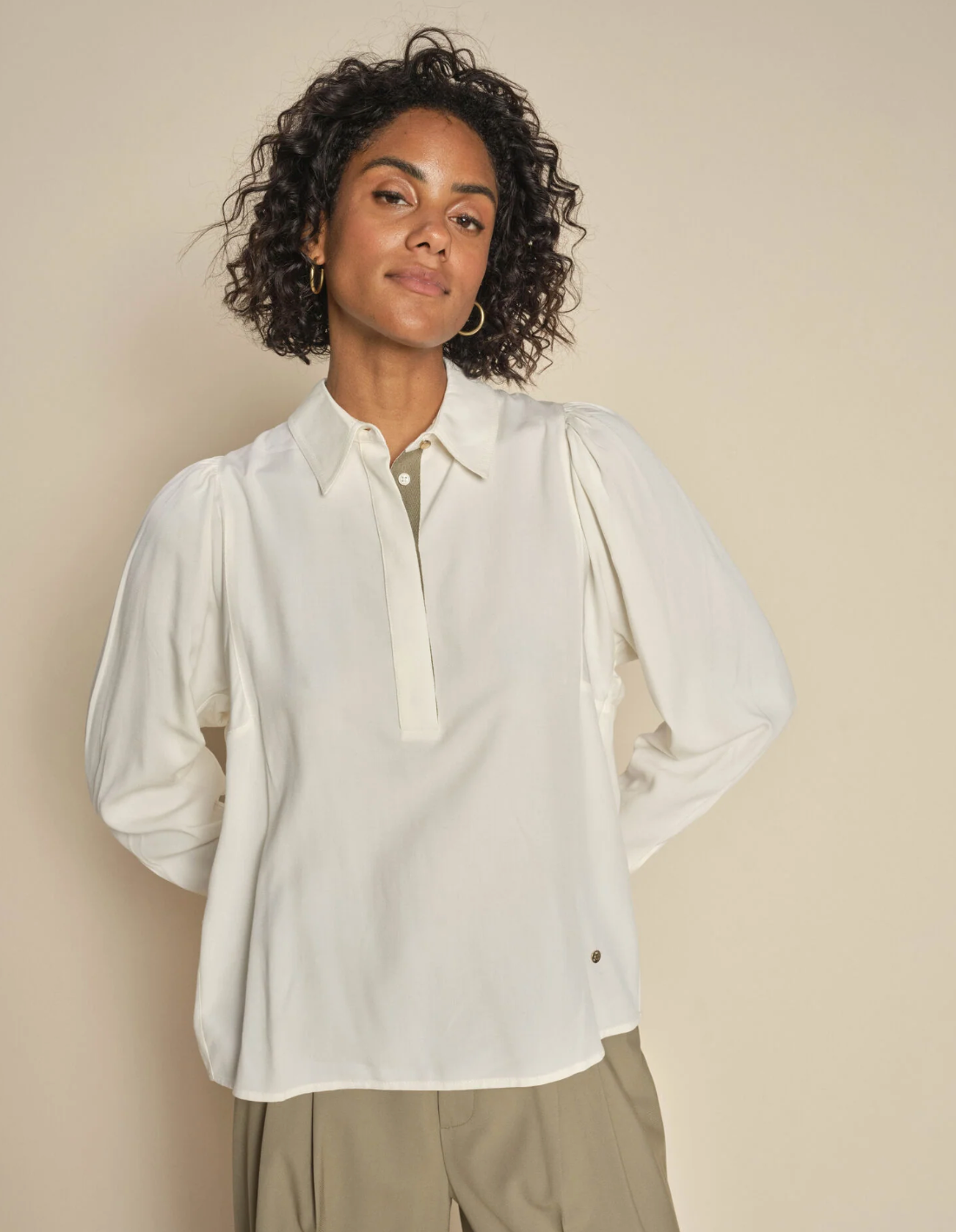 MMEliana Mona Shirt