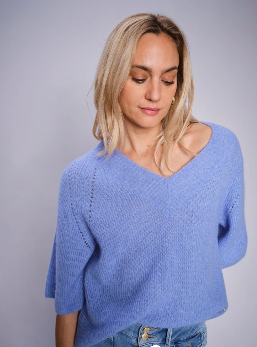 MMTaci ¾ V-neck Knit