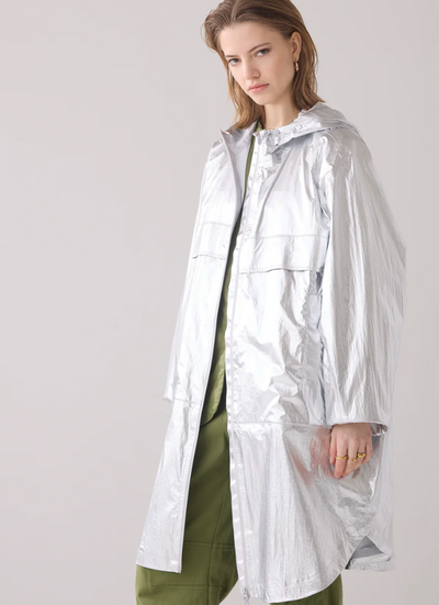 Metallic mackintosh with storage bag